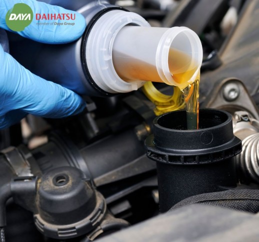 Kapan Waktu yang Tepat untuk Mengganti Oli Mobil Daihatsu?